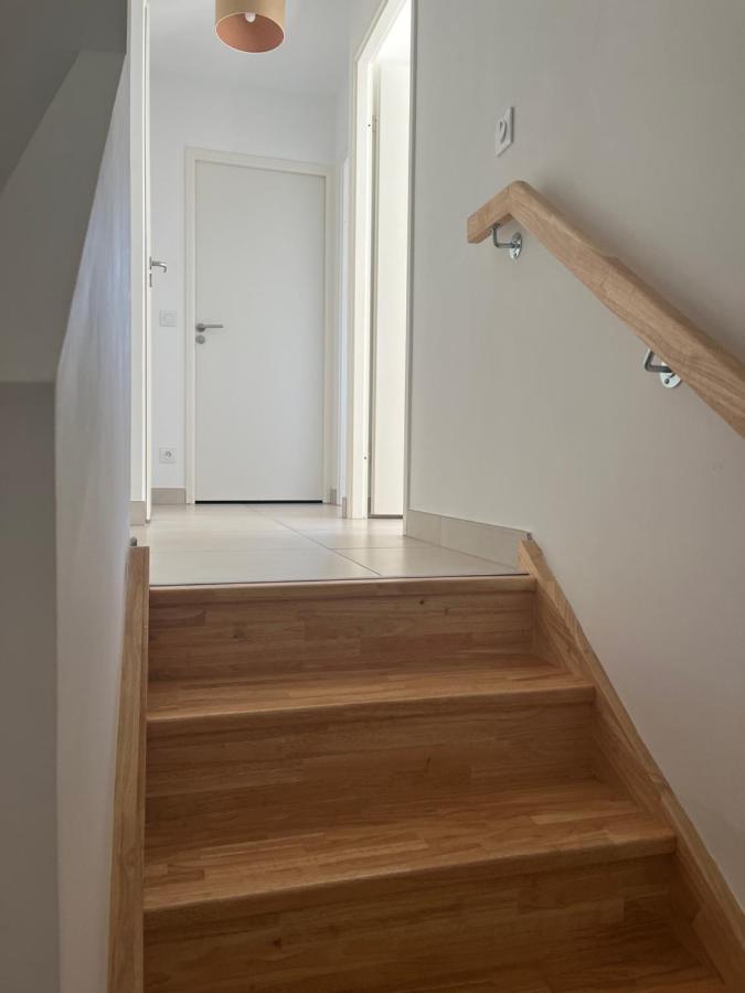 Duplex Piscine 3 Chambres Et Clim Proche Plages Вилньов-ле-Магелон Екстериор снимка