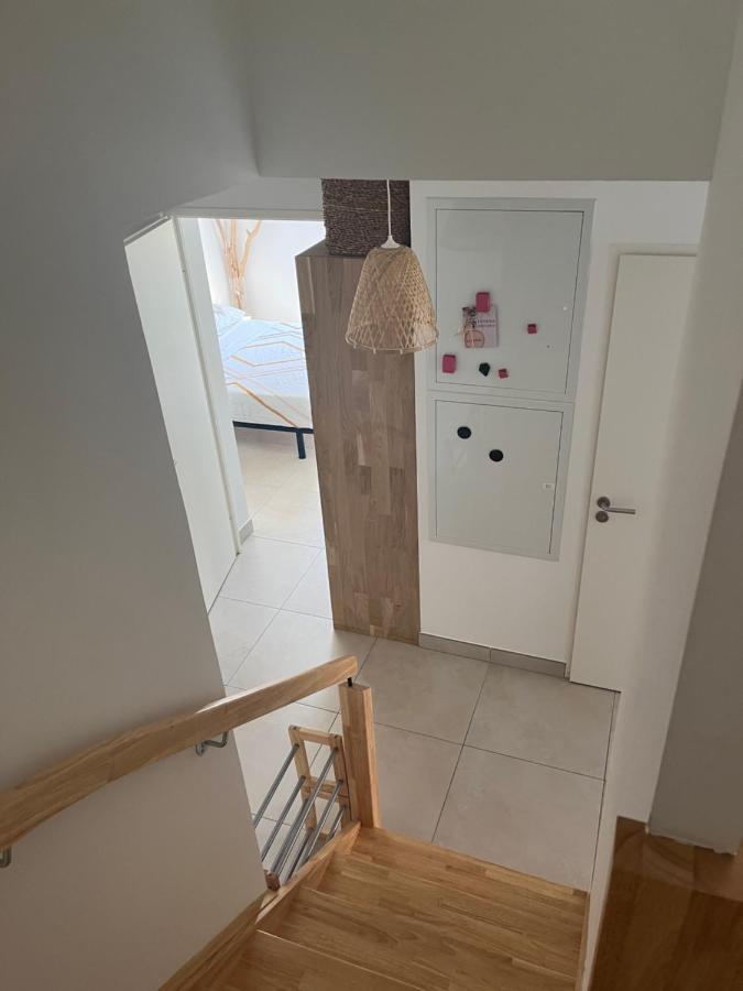 Duplex Piscine 3 Chambres Et Clim Proche Plages Вилньов-ле-Магелон Екстериор снимка