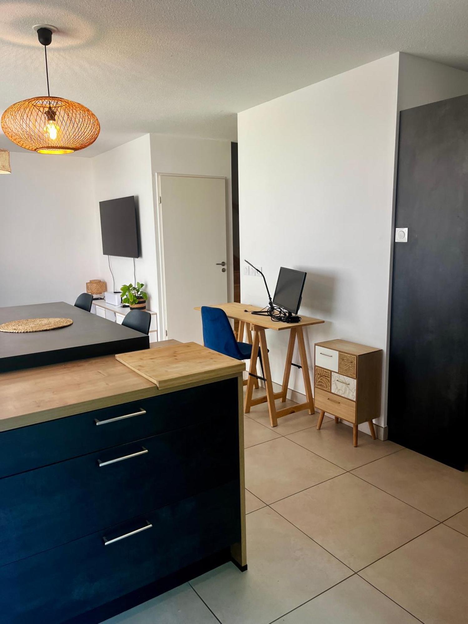 Duplex Piscine 3 Chambres Et Clim Proche Plages Вилньов-ле-Магелон Екстериор снимка
